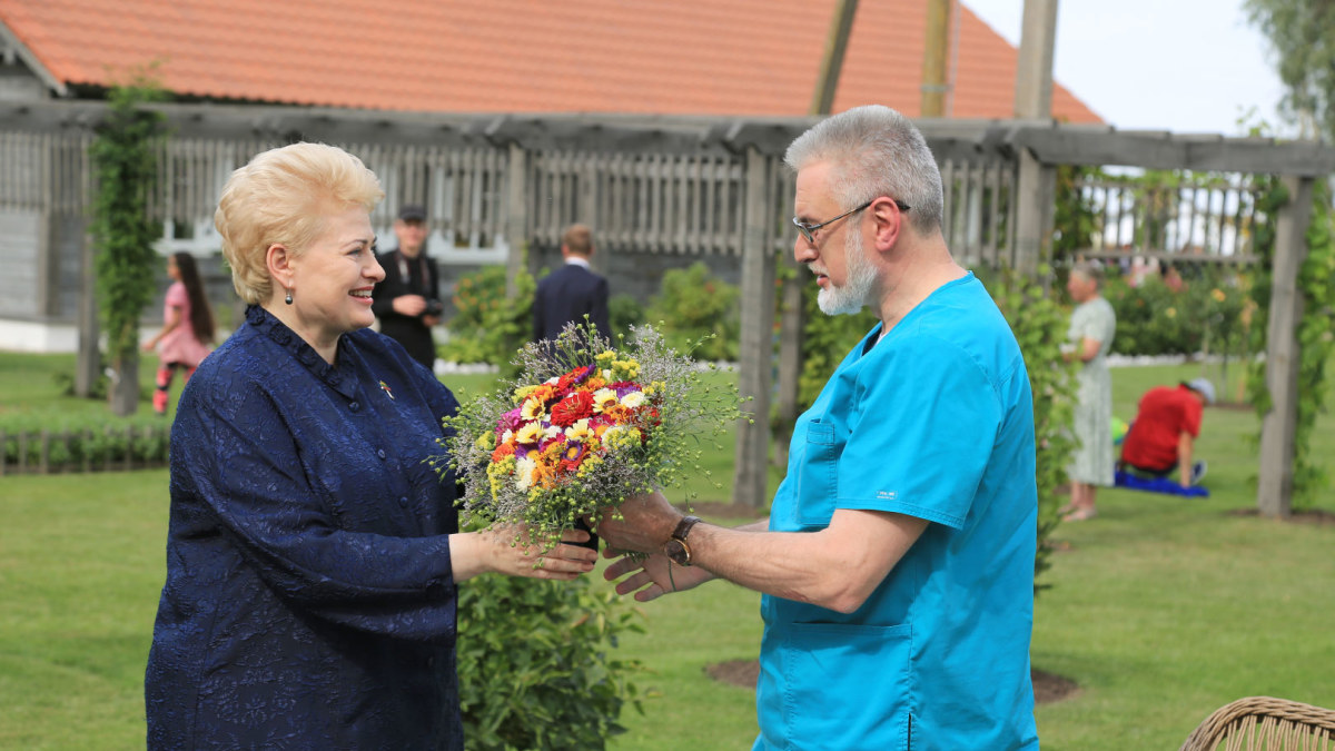 Laidos „Kvieskite daktarą“ filmavime apsilankė ir prezidentė Dalia Grybauskaitė / Organizatorių nuotr.