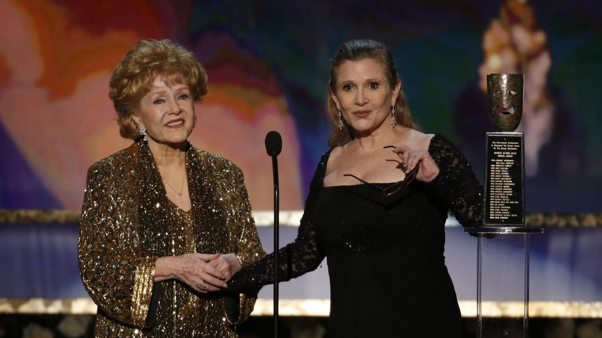 Debbie Reynolds ir Carrie Fisher / „Reuters“/„Scanpix“ nuotr.