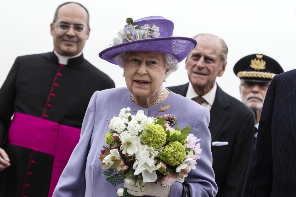 Karalienė Elizabeth II Romoje susitiko su popiežiumi Pranciškum. / AFP/„Scanpix“ nuotr.