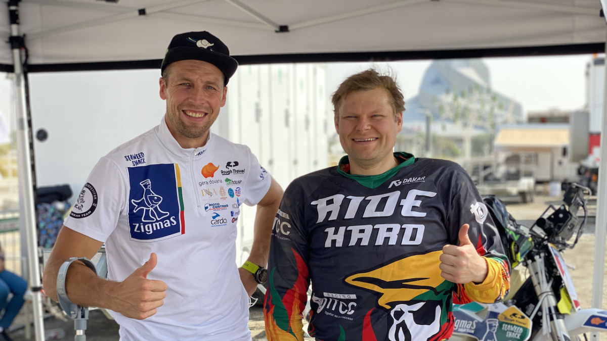 Arūnas Gelažninkas ir Modestas Siliūnas / „Zigmas Dakar Team“ nuotr.