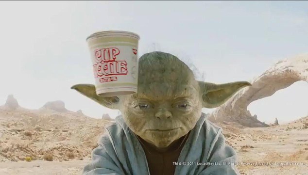 Greitai paruošiamų makaronų reklama su „Žvaigždžių karų“ herojais / Kadras iš reklamos