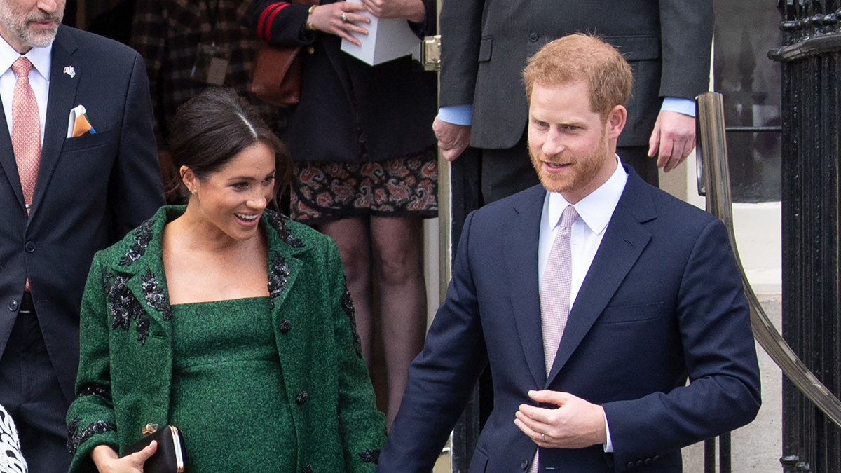 Meghan Markle ir princas Harry lankosi Kanados namuose Londone / „Scanpix“ nuotr.
