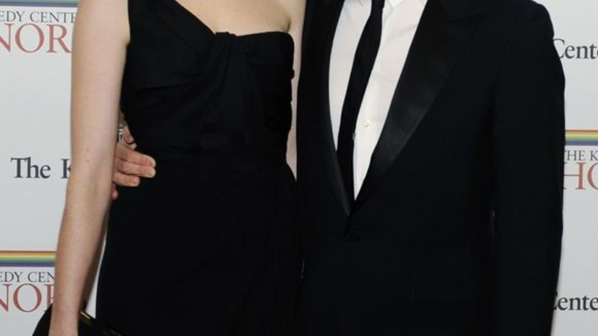 Anne Hathaway ir Adamas Shulmanas / „Reuters“/„Scanpix“ nuotr.