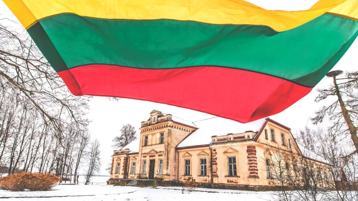 Jakiškių dvare žavingai atšvęstas Lietuvos  valstybės atkūrimo 100-metis / Kristinos Kryžienės nuotr.