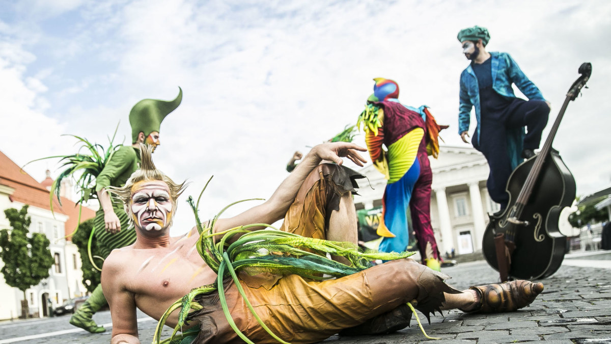 „Cirque du Soleil“ spektaklio „Varekai“ artistų viešnagės Vilniuje akimirkos / Viganto Ovadnevo/Žmonės.lt nuotr.