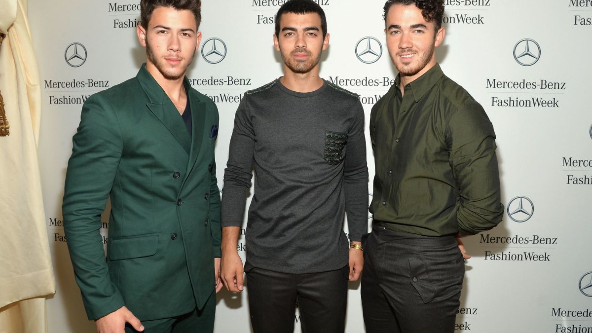 „Jonas Brothers“: Nickas Jonas, Joe Jonas ir Kevinas Jonas / AFP/„Scanpix“ nuotr.