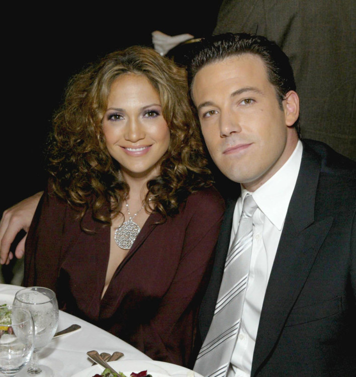 Jennifer Lopez ir Benas Affleckas 2003 m. / Vida Press nuotr.