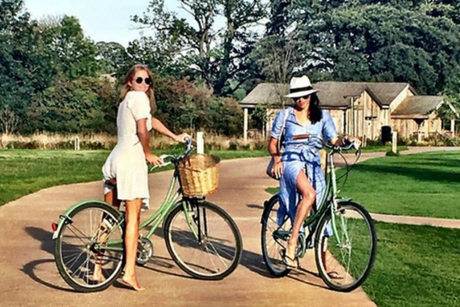 Millie Mackintosh ir Meghan Markle sieja artima draugystė / „Instagram“ nuotr.
