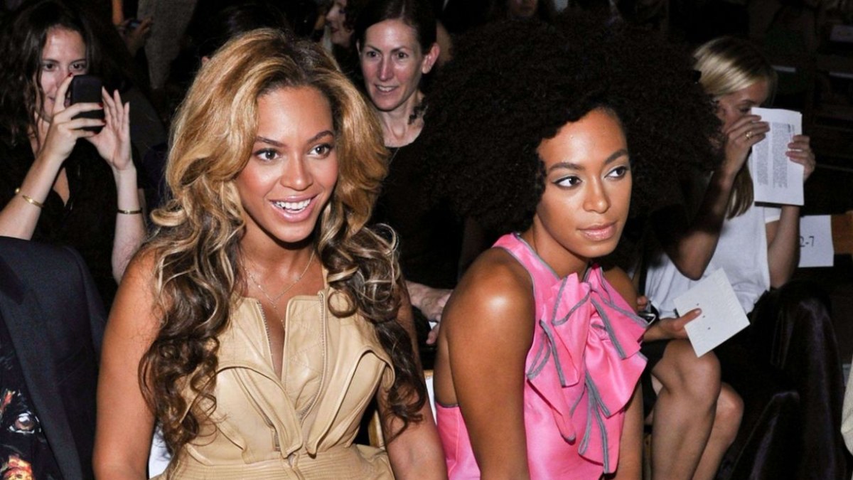 Beyonce su seserimi Solange / „Scanpix“/„Sipa Press“ nuotr.