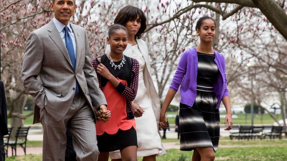 Barackas ir Micelle Obamos su dukterimis Sasha ir Malia / „Scanpix“ nuotr.
