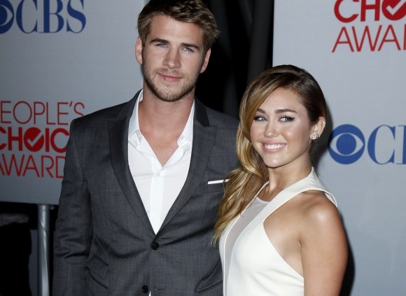 Liamas Hemsworthas ir Miley Cyrus / „Reuters“/„Scanpix“ nuotr.