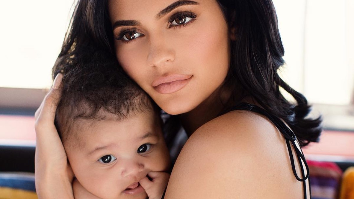 Kylie Jenner su dukra Stormi