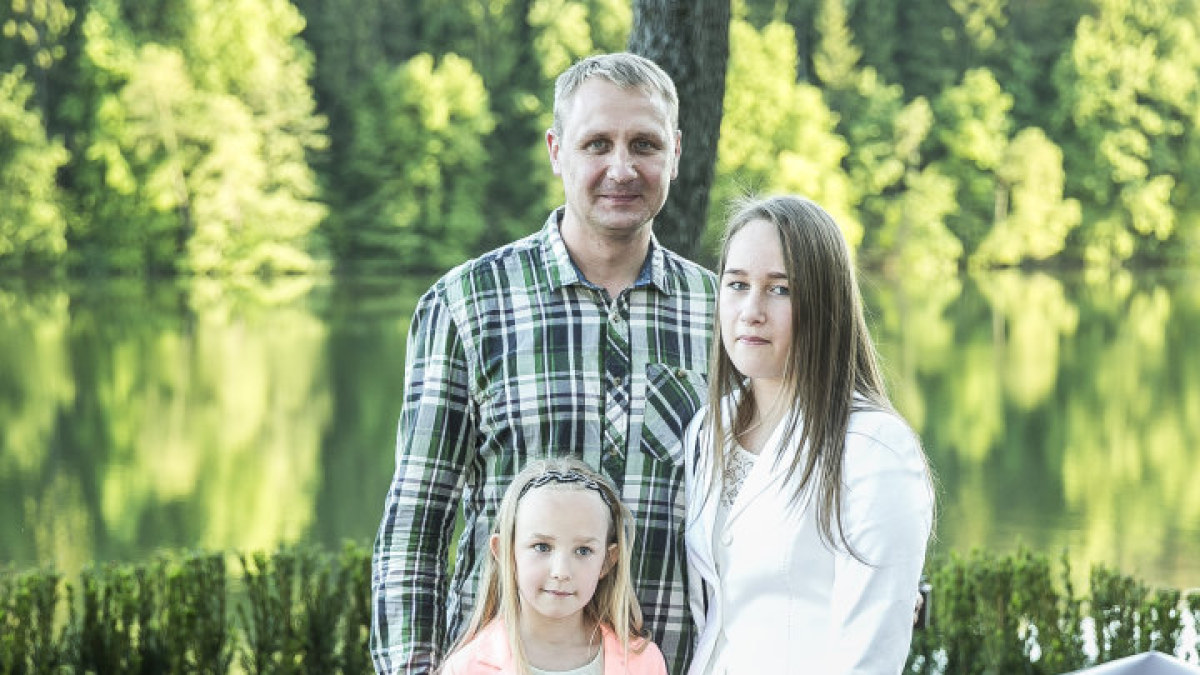 Andrius Šedžius su dukromis Andrėja ir Aleksandra / Viganto Ovadnevo/Žmonės.lt nuotr.