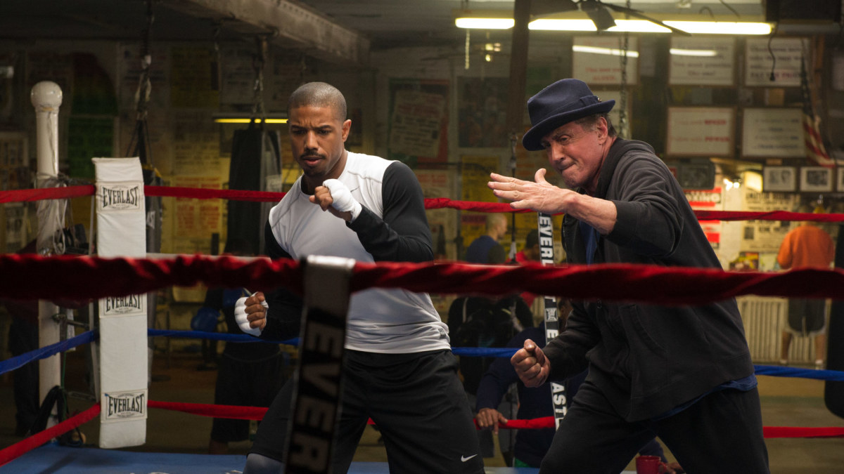 Michaelas B.Jordanas ir Sylvesteris Stallone filme  „Krydas: gimęs kovoti“ / Kadras iš filmo