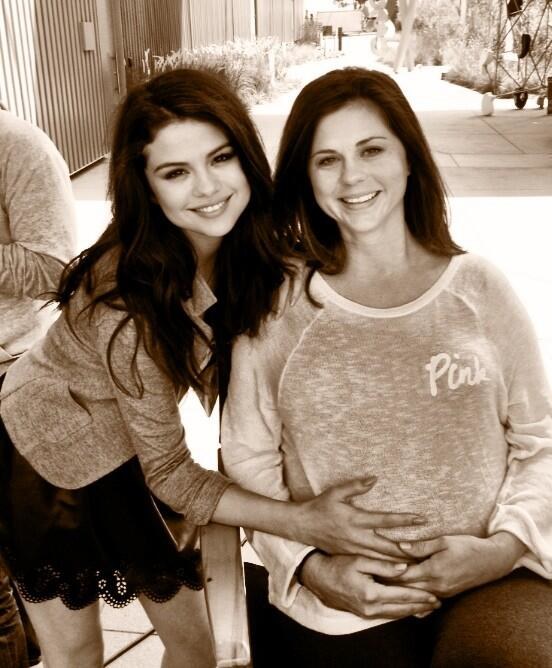 Selena Gomez su mama Mandy / „Twitter“ nuotr.