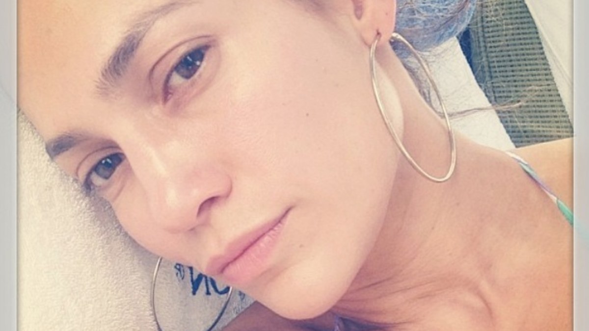 Jennifer Lopez be makiažo / „Instagram“ nuotr.