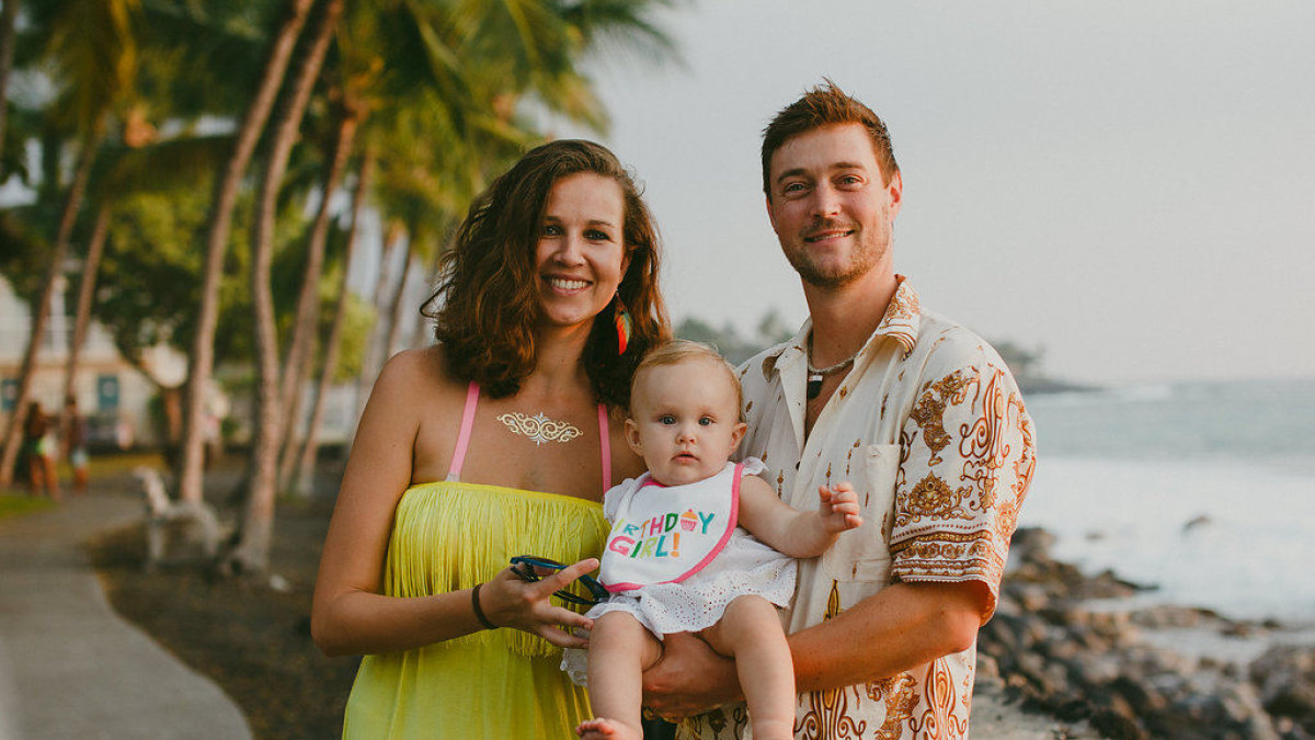 Vaiva Rykštaitė su šeima jau ketverius metus gyvena Havajuose / „Couple Cups" nuotr.