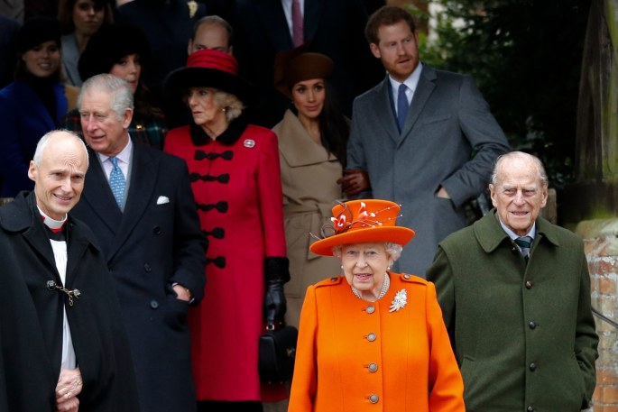 Didžiosios Britanijos karališkoji šeima: Elizabeth II ir princas Philipas, princas Charlesas ir Kornvalio hercogienė Camilla, Meghan Markle ir princas Harry / Scanpix nuotr.