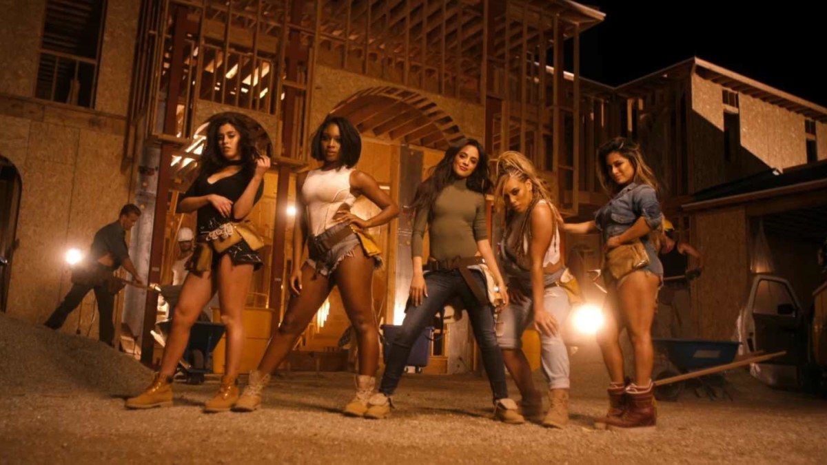Grupės „Fifth Harmony“ vaizdo klipas „Work From Home“ / Video kadras