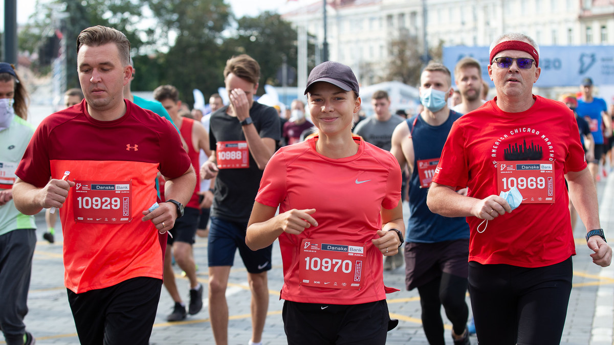 Vilniuje įvyks kasmet šimtus sporto aistruolių sutraukiantis „Rimi Vilniaus maratonas 2021“