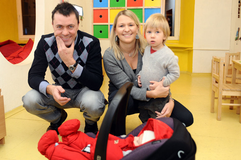 Greta Akcijonaitė su vyru Aidu ir sūnumis Kasparu bei Baltramiejumi / Luko Balandžio nuotr.