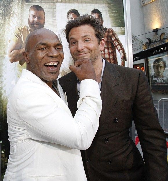 Mike'as Tysonas ir Bradley Cooperis / „Reuters“/„Scanpix“ nuotr.