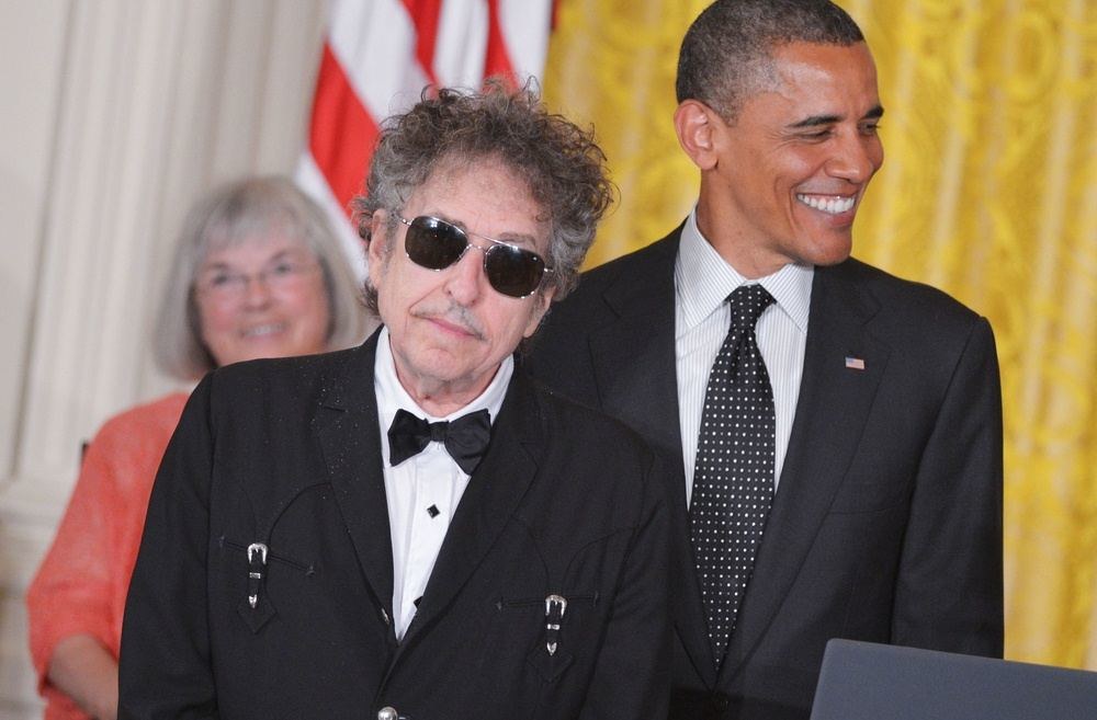 Bobas Dylanas (kairėje) ir Barackas Obama / „Scanpix“ nuotr.