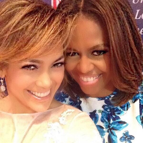 Jennifer Lopez ir Michelle Obama / „Twitter“ nuotr.