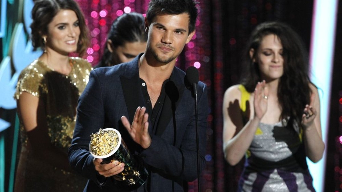 Tayloras Lautneris MTV kino apdovanojimuose / „Reuters“/„Scanpix“ nuotr.