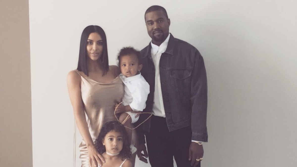 Kim Kardashian ir Kanye Westas su vaikais / Instagram nuotr.