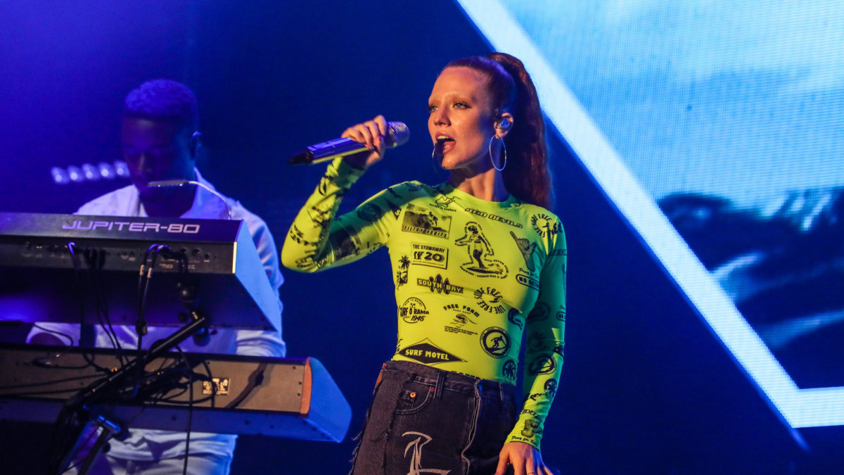 Jess Glyne pasirodymas „Karklė 2019“ festivalyje / Teodoro Biliūno / „Žmonės Foto“ nuotr.