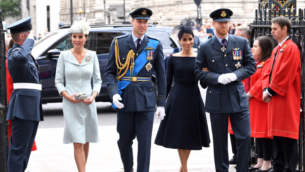 Britų karališkosios šeimos nariai / „Scanpix“/AP nuotr.