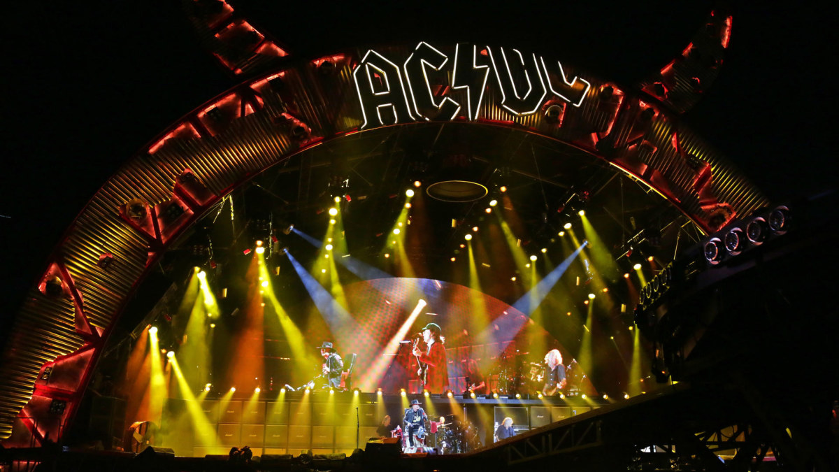 „AC/DC“ koncerto akimirka / „Scanpix“ nuotr.