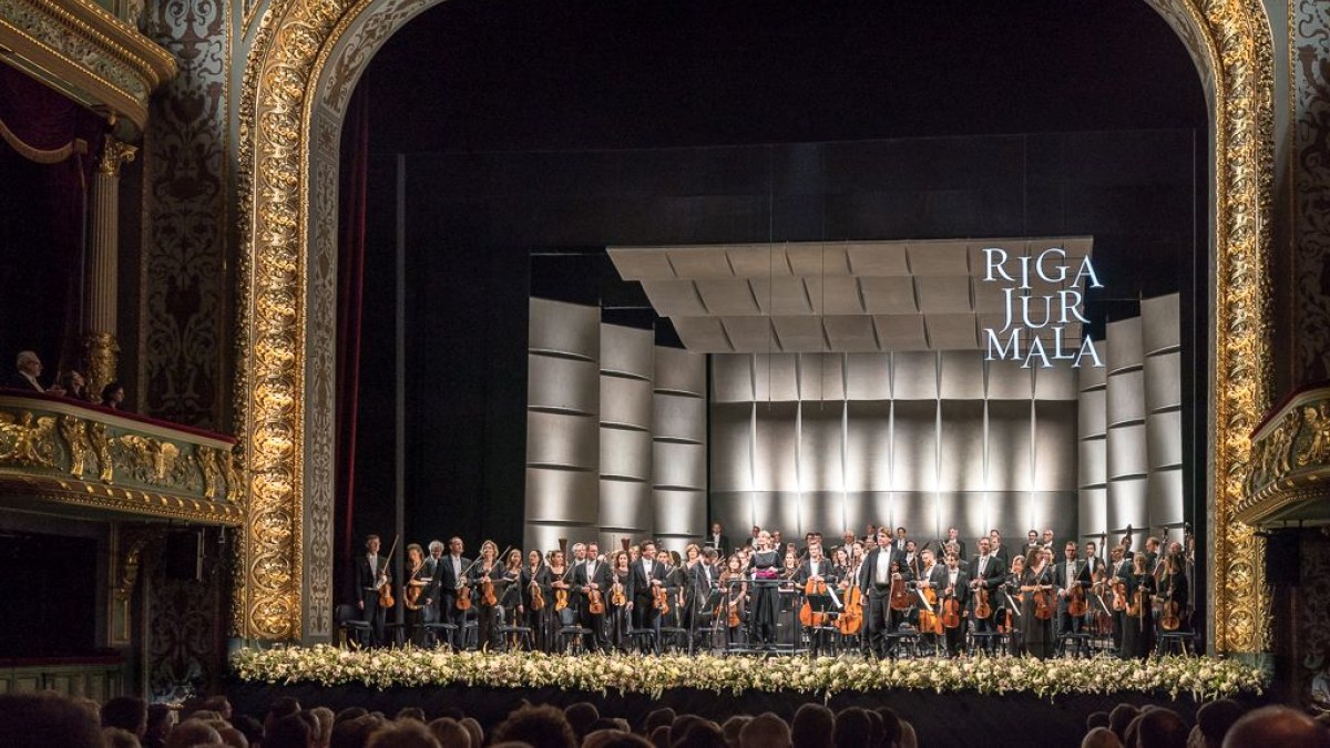 Bavarijos radijo simfoninis orkestras ir dirigentė Suzanna Mälkki/Organizatorių nuotr.