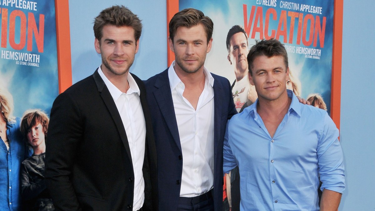 Broliai Liamas Hemsworthas, Chrisas Hemsworthas ir Luke'as Hemsworthas / „Scanpix“/„Sipa USA“ nuotr.