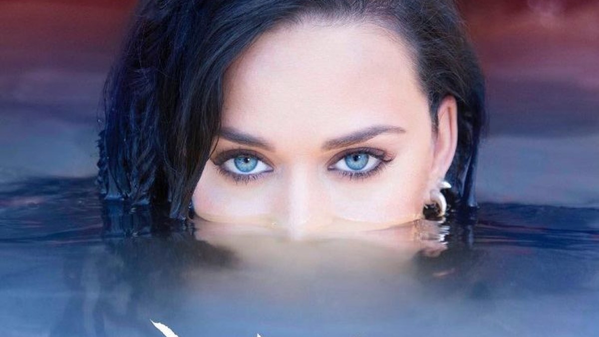 Katy Perry singlo „Rise“ viršelis / „Instagram“ nuotr.