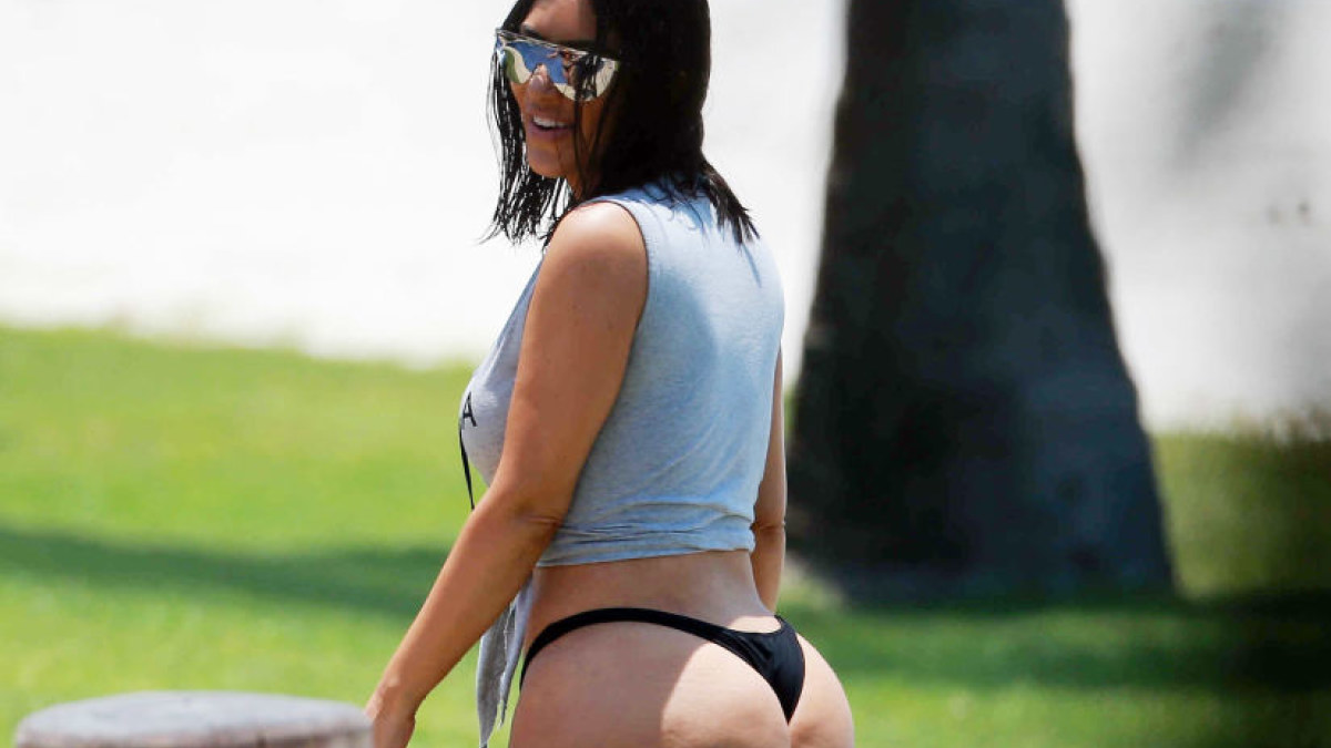 Kim Kardashian atostogos Meksikoje. Jų metu padaryta ir toli gražu  ne žavingų nuotraukų  / Vida Press nuotr.
