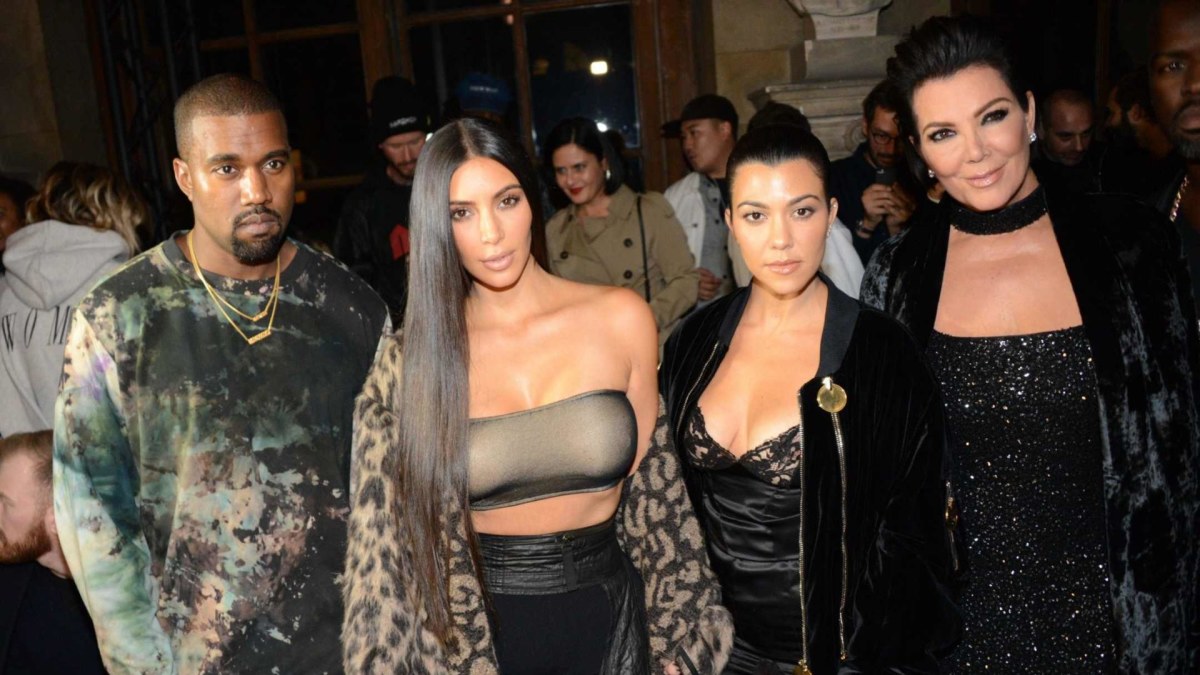 Kanye Westas, Kim Kardashian, Kourtney Kardashian ir Kris Jenner / „Scanpix“ nuotr.