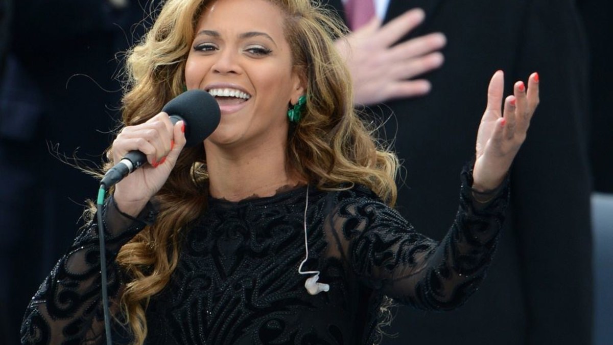Beyonce gieda Amerikos himną / „Scanpix“ nuotr.