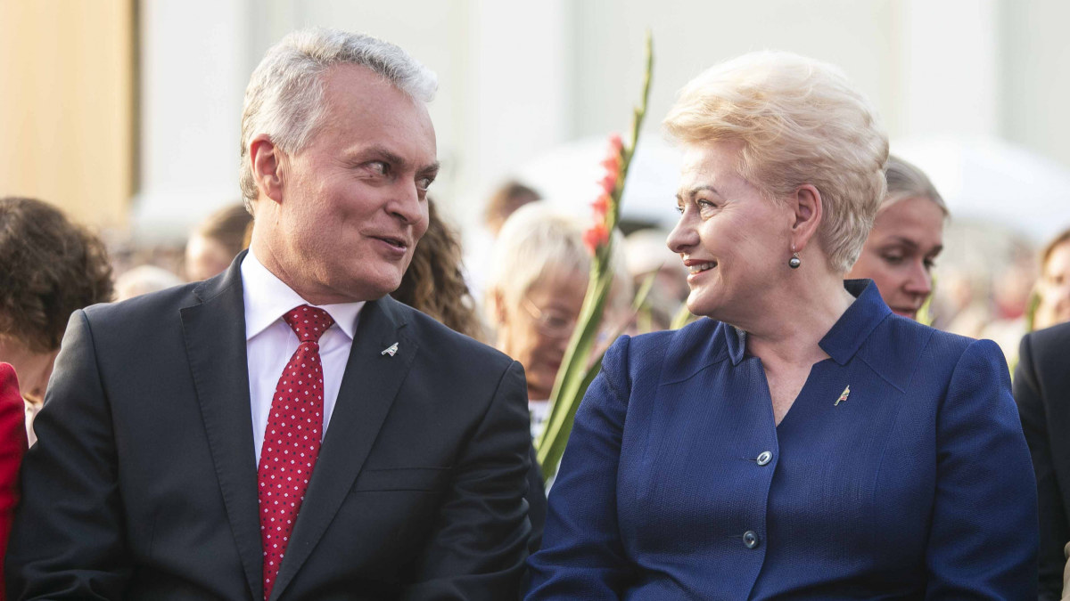 „Laisvės kelyje“ kartu su tauta į gyvąją grandinę stoti žada prezidentai Dalia Grybauskaitė ir Gitanas Nausėda / BNS nuotr.