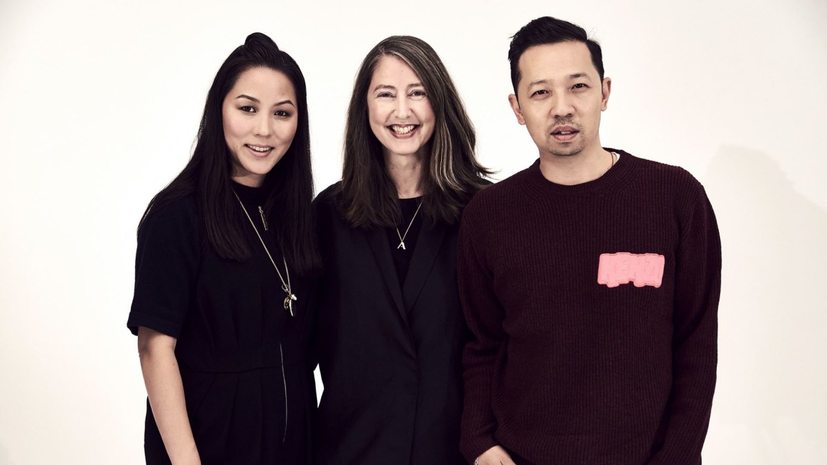 Carol Lim, Ann-Sofie Johansson ir Humberto Leon / „H&M“ nuotr.