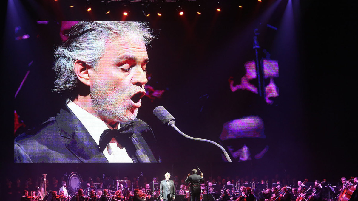 Andrea Bocelli koncerto akimirka / Teodoro Biliūno / BNS nuotr.
