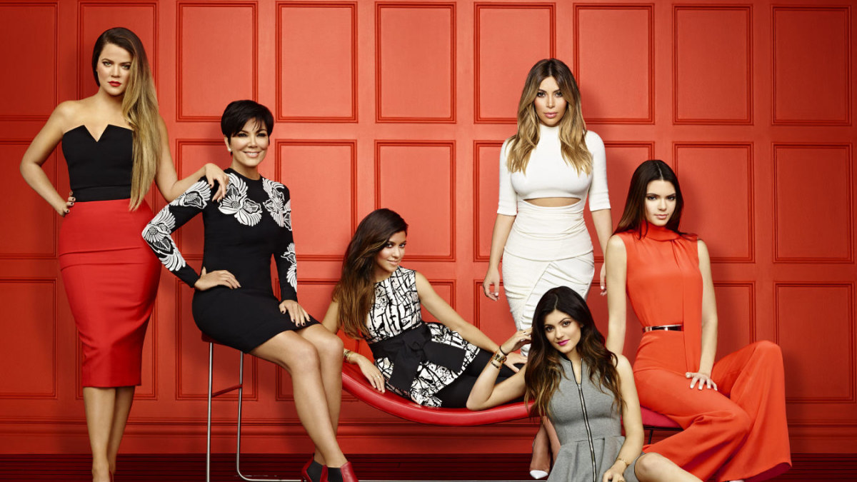 Kris Jenner su dukromis Khloe, Kourtney, Kim, Kylie ir Kendall  / Vida Press nuotr.