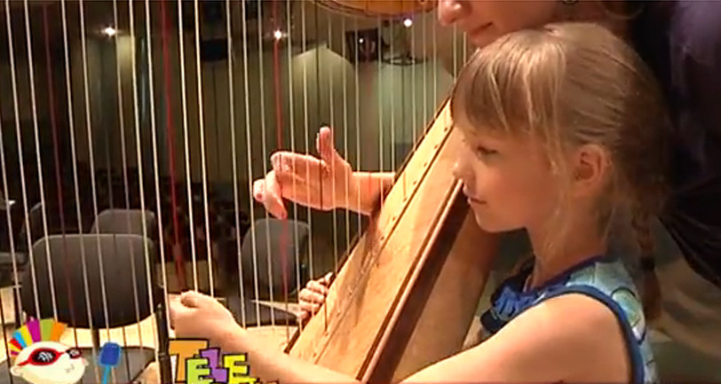 Muzikos instrumentai vaikų akimis: lyriškoji arfa / „Youtube“ stopkadras