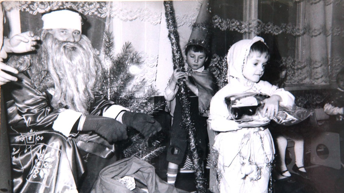 5-erių Edvardas Žičkus darželio Naujų metų šventėje vilkėjo zuikio kostiumą / Asmeninio albumo nuotr.